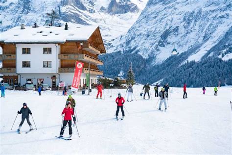 From Interlaken: Skiing in Grindelwald for Beginner's | GetYourGuide