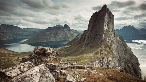 Monte Segla em Senja, Noruega - Puzzle Factory