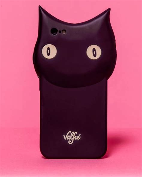 11 cat themed phone cases and accessories you need to have