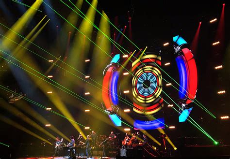 Jeff Lynne’s ELO Shines a lot of Love in tour opener at Oracle - Martinez Tribune