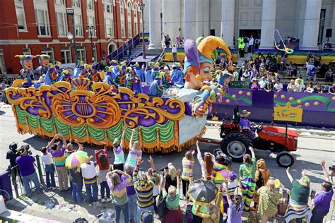 Mardi Gras in New Orleans 2023, parade dates and times