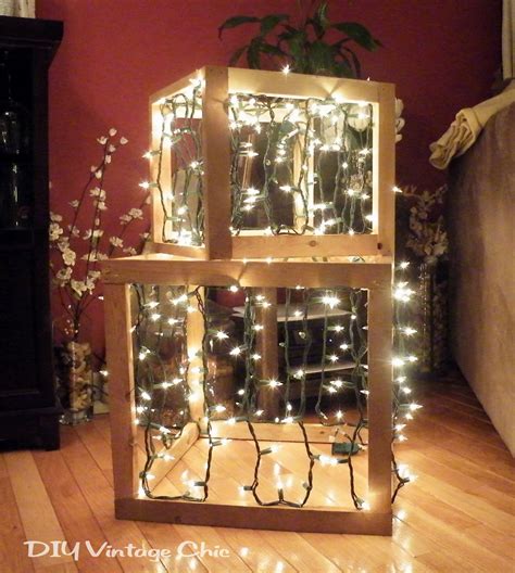 DIY Vintage Chic: How to Make Lighted Christmas Presents for Outdoors