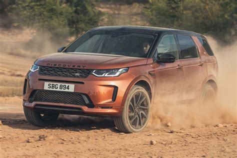 Land Rover Discovery Sport P300e plug-in hybrid: prices, specs and on-sale date | DrivingElectric