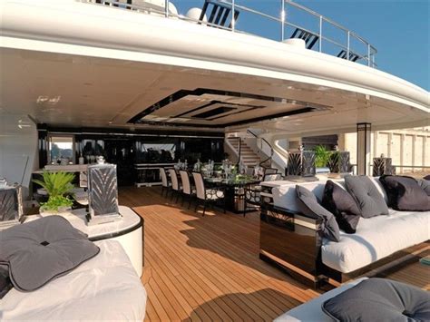 Benetti 65 silver angel | Luxury yacht interior, Luxury yachts, Yacht ...