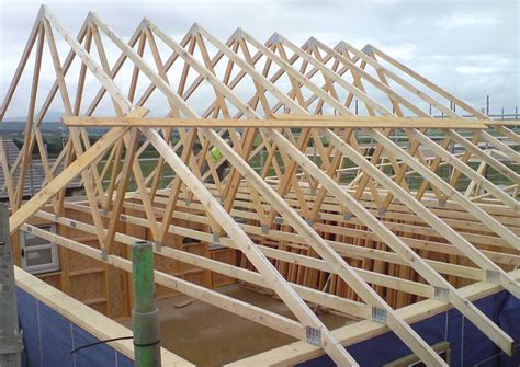 Standard Roof Truss | ACJ Group