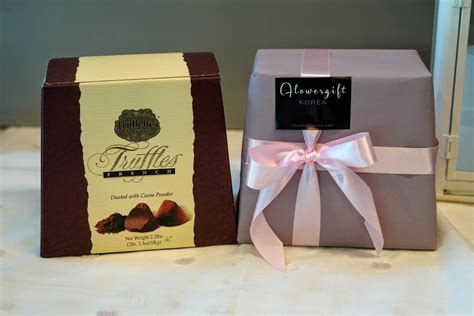 French Chocolate Truffles | Flower Gift Korea