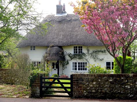 English Cottage Dreams!