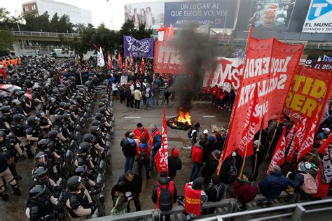 General strike shuts down Argentine capital | The Seattle Times