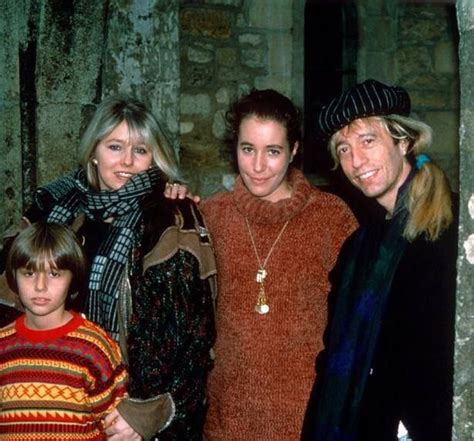 Robin Gibb family, including his daughter Melissa. | Robin, Bee gees, Andy gibb