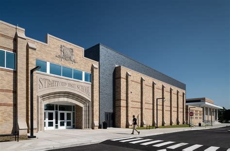 Stratford High School | Antinozzi Associates Architecture & Interiors