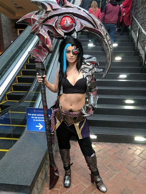 League of Legends Kayn cosplay