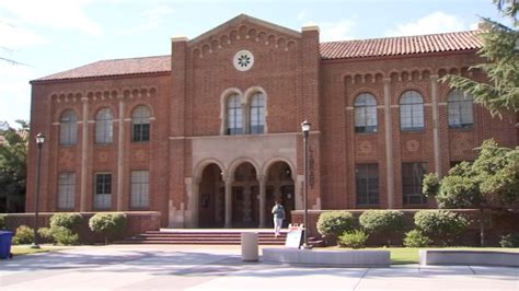 Fresno City College closes campus after student is exposed to COVID-19 - ABC30 Fresno