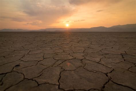 Your Guide to Camping At Alvord Desert, Oregon & Alvord Hot Springs