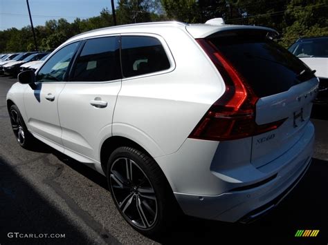 2019 Crystal White Metallic Volvo XC60 T5 AWD R-Design #129495964 Photo #5 | GTCarLot.com - Car ...