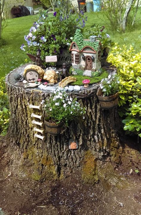 Tall Tree Stump Decorating Ideas | Shelly Lighting