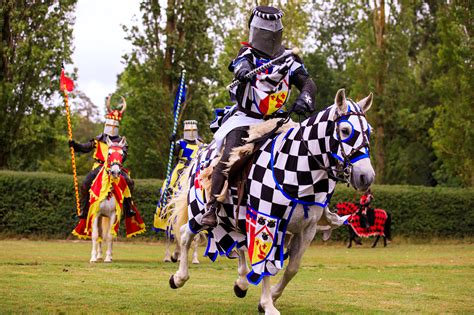 Jousting - Hever Castle