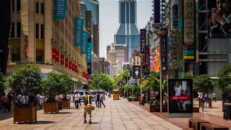 Nanjing Road, Shanghai - Top 10 Things to Do in Shanghai & A Guide to China's No.1 Shopping Street