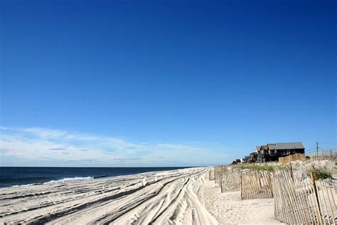 10 of The Best Beaches in Long Island, New York - Out of Town Blog