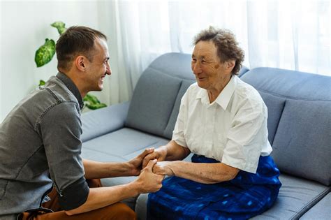 Caretaking vs Caregiving: What’s the difference? | Hero