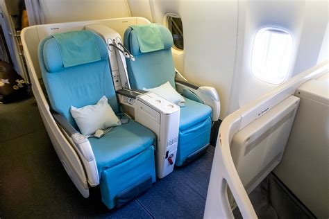 Korean Air 777-300 Business Class (Review & Photos) - KN Aviation