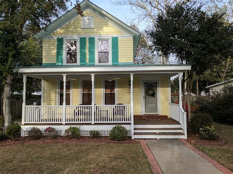 Modern Farmhouse in Southern Pines, North Carolina | The Estate of Things