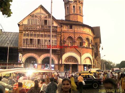 Crawford Market 2020 - Know Mumbai's Famous Wholesale Market