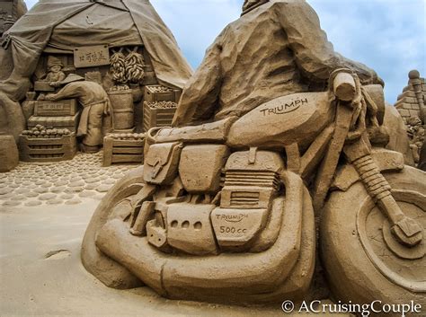 Fulong Taiwan Sand Sculpture Festival - A Cruising Couple