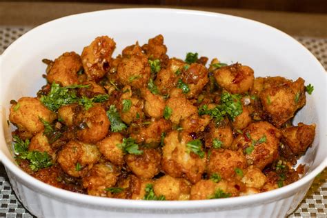 Gobi Manchurian dry ( Crispy Cauliflower Manchurian) - InspiresN