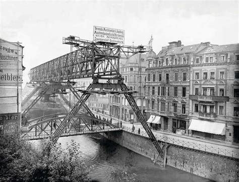 Schwebebahn | suspension railway: history