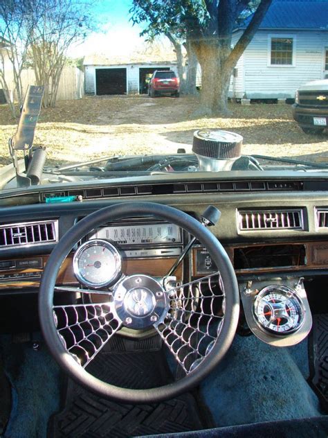 Rebuilt engine 1974 Cadillac Fleetwood Superior Hearse @ Hearses for sale