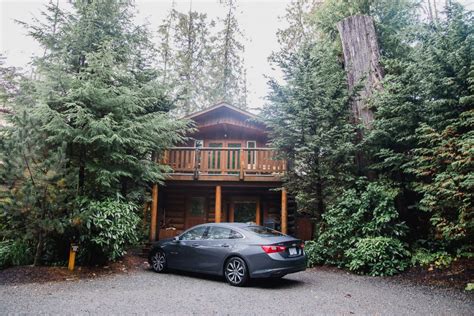 Staying at Crystal Cove Beach Resort, Tofino - Chris + Nicole