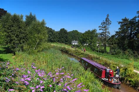 Children's Canal Walk and Nature Detective Trail from Brecon Canal Basin - Brecon Beacons ...