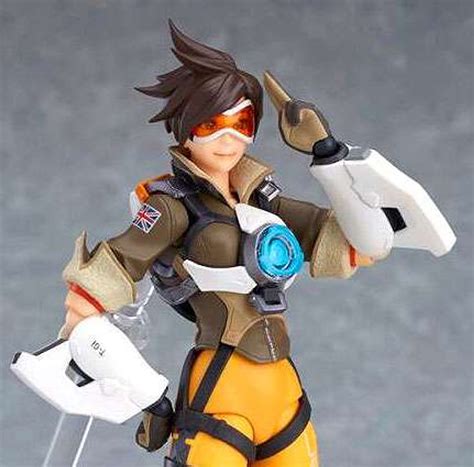 Overwatch Figma Tracer 5.5 Action Figure Good Smile Company - ToyWiz