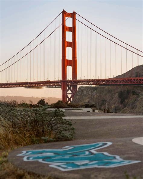 Golden Gate Bridge at Sunset with Graffiti in Foreground Editorial ...