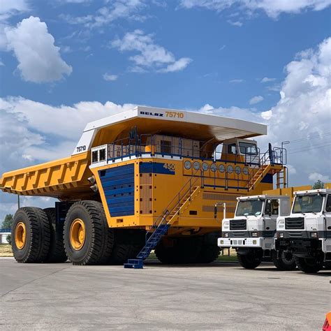 BELAZ 75710 - World's largest Dump Truck | Page 3 | SkyscraperCity Forum