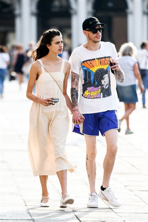 MARGARET QUALLEY and Pete Davidson Out in Venice 09/02/2019 – HawtCelebs