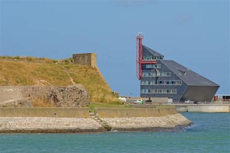 15 Best Things to Do in Calais (France) - The Crazy Tourist