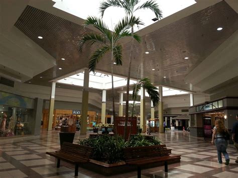 Cinemark Lakeland Square Mall in Lakeland | Cinemark Lakeland Square ...