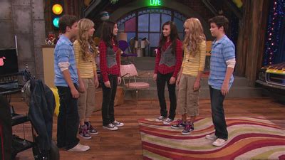 Watch iCarly (2007) Season 2 Episode 5: iCarly - iGo to Japan – Full show on Paramount Plus