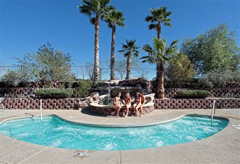 Mira Vista Resort Features | Clothing Optional Resort | Tucson, Arizona