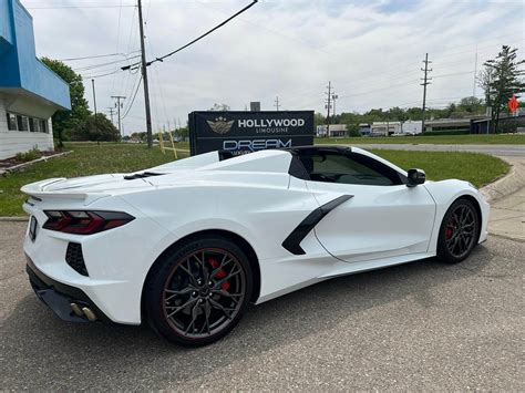 Corvette C8 convertible White – Dream Luxury Rental