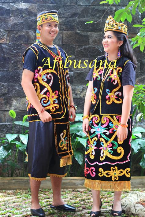 Gambar Pakaian Adat Dayak - IMAGESEE