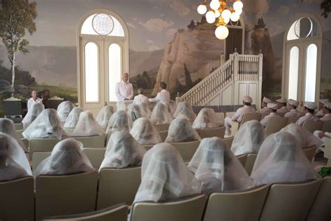 How 'Under the Banner of Heaven' re-created Mormon rituals - Los Angeles Times