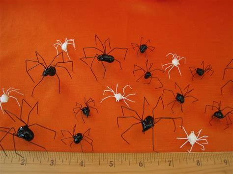 Albino Black Widow Spider 5 Realistic Black Widows Handmade | Etsy