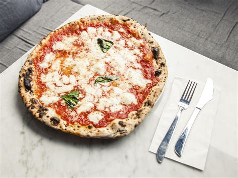 L'Antica Pizzeria da Michele | Restaurants in Stoke Newington, London