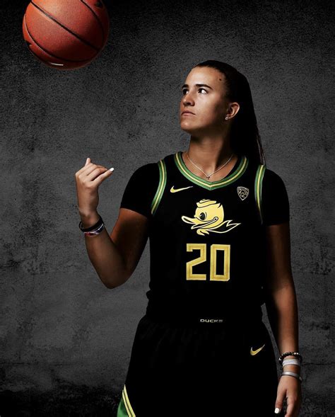 New Uniforms for Oregon Women's Basketball — UNISWAG