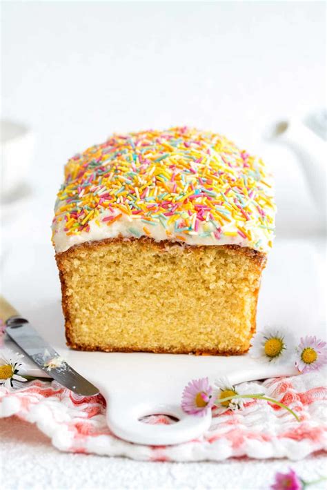 Vanilla Loaf Cake - Supergolden Bakes