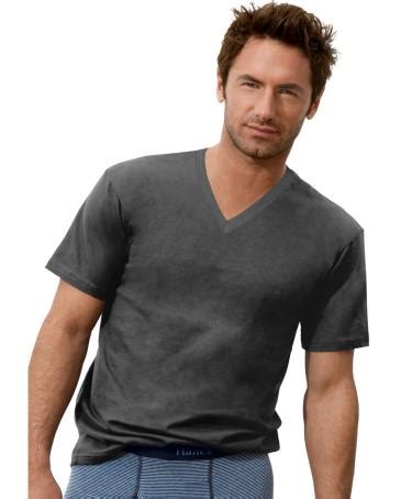 Hanes Classics Men's Comfort Cool TAGLESS® V-Neck T-Shirt