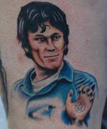 Richard Ramirez Edgy Wallpaper, Sex Education, Serial Killers, Portrait Tattoo, Body Art ...