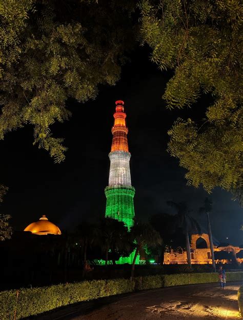 Qutab Minar at Night - lit up in Tricolour [OC] - 1024 x 1347 : r/india